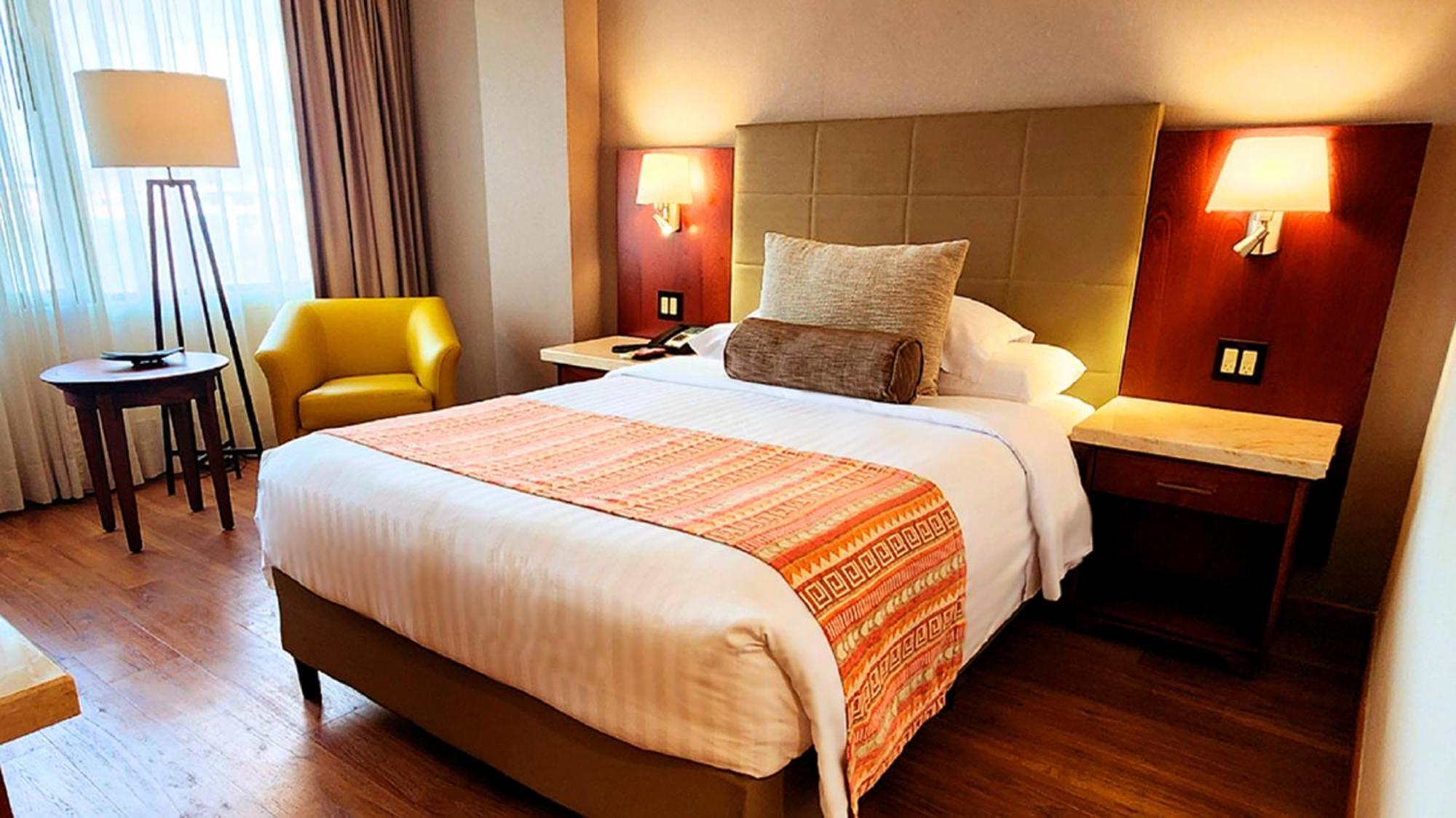 Bogota Plaza Hotel Luaran gambar A bedroom at the hotel